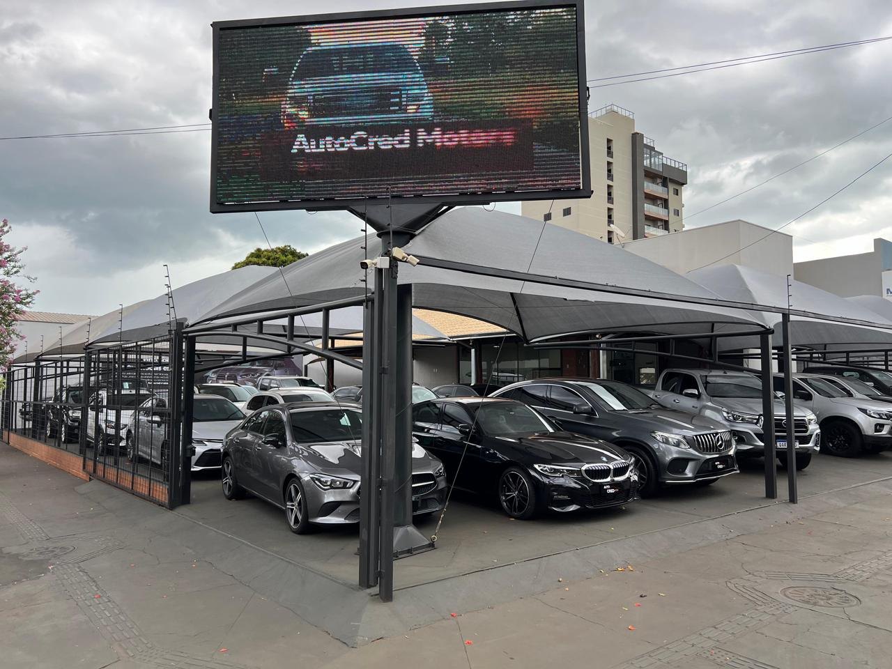 Fachada da Auto Cred Motors